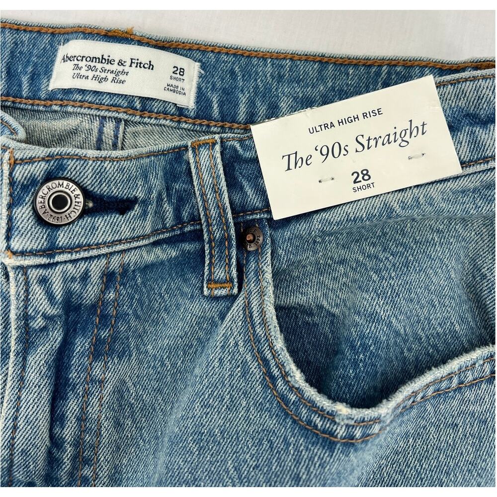 Abercrombie & Fitch The '90s Straight Jeans 28 Short Ultra High Rise Light Wash - Picture 4 of 5